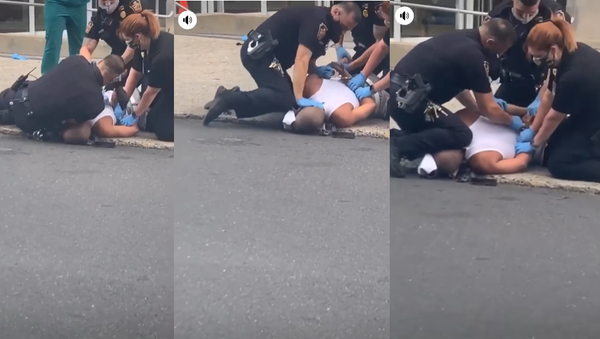 Just last week, the Allentown Police Department praised themselves for releasing their use of force policy. No sooner than a week after the APD released this policy, a police officer was viewed applying the same use of force, knee to the neck, procedure that killed George Floyd. - Sputnik International