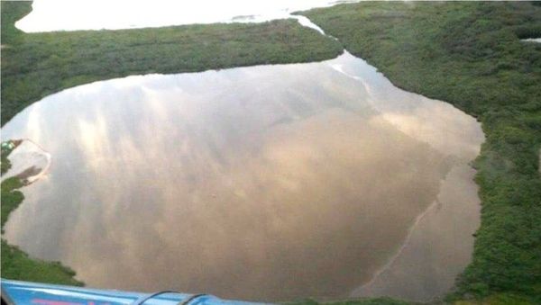 Oil spill in Taymyr - Sputnik International