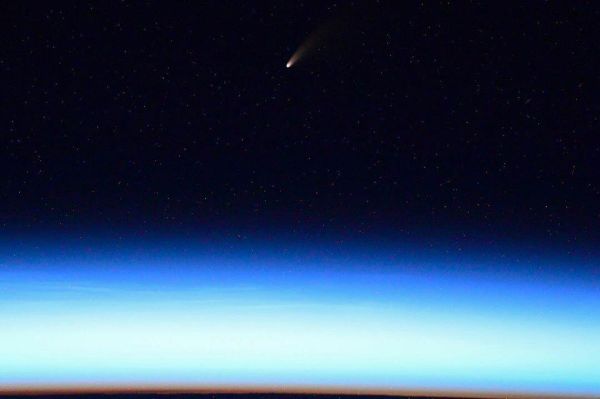 During the next revolution, I tried to capture the C/2020 F3 (NEOWISE) comet a bit closer, the brightest one over the last 7 years - Sputnik International