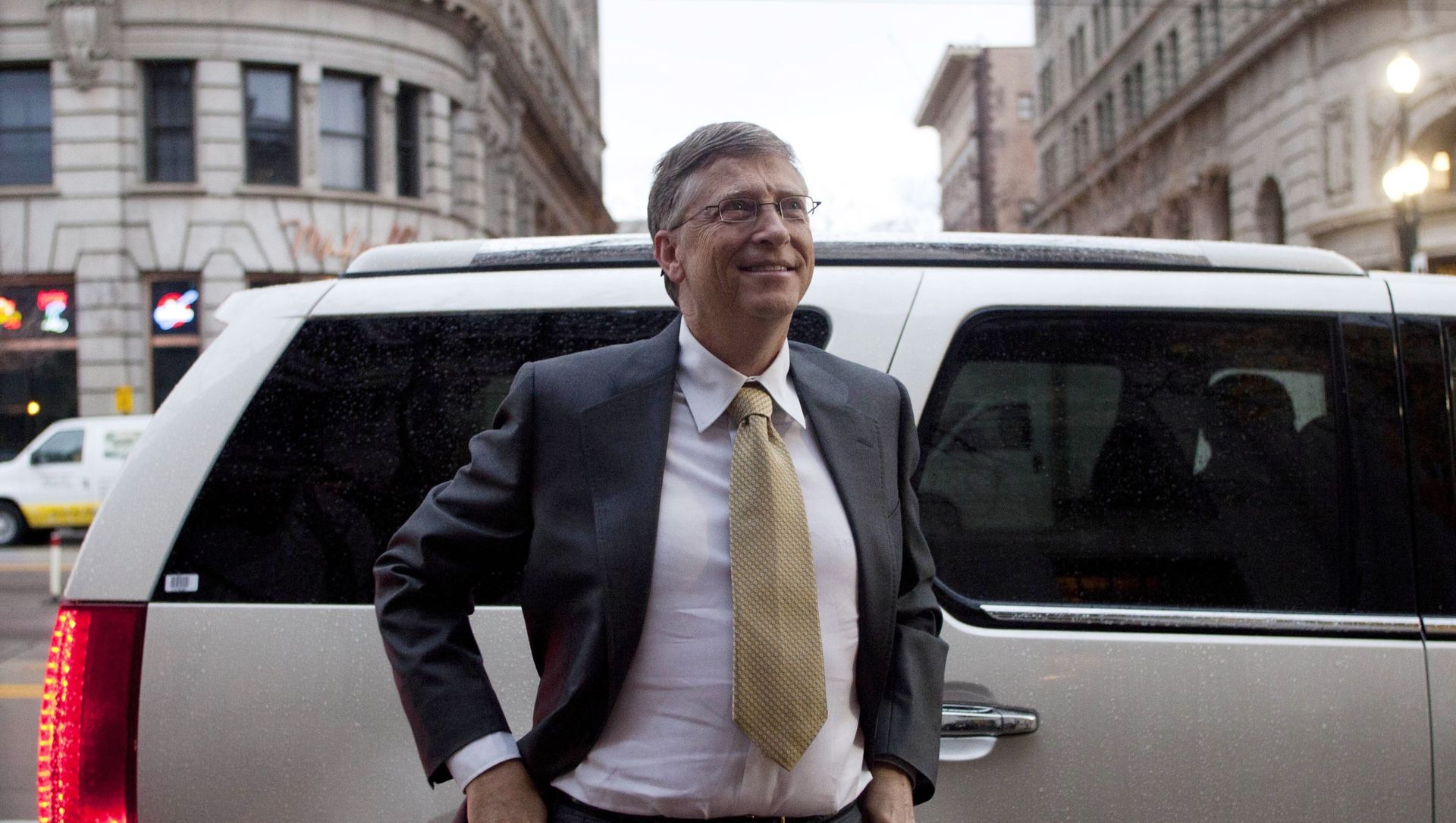 Microsoft founder Bill Gates arrives at the Frank E. Moss federal courthouse in Salt Lake City, Monday, Nov. 21, 2011 Microsoft founder Bill Gates arrives at the Frank E. Moss federal courthouse in Salt Lake City, Monday, Nov. 21, 2011 - Sputnik International, 1920, 17.02.2021