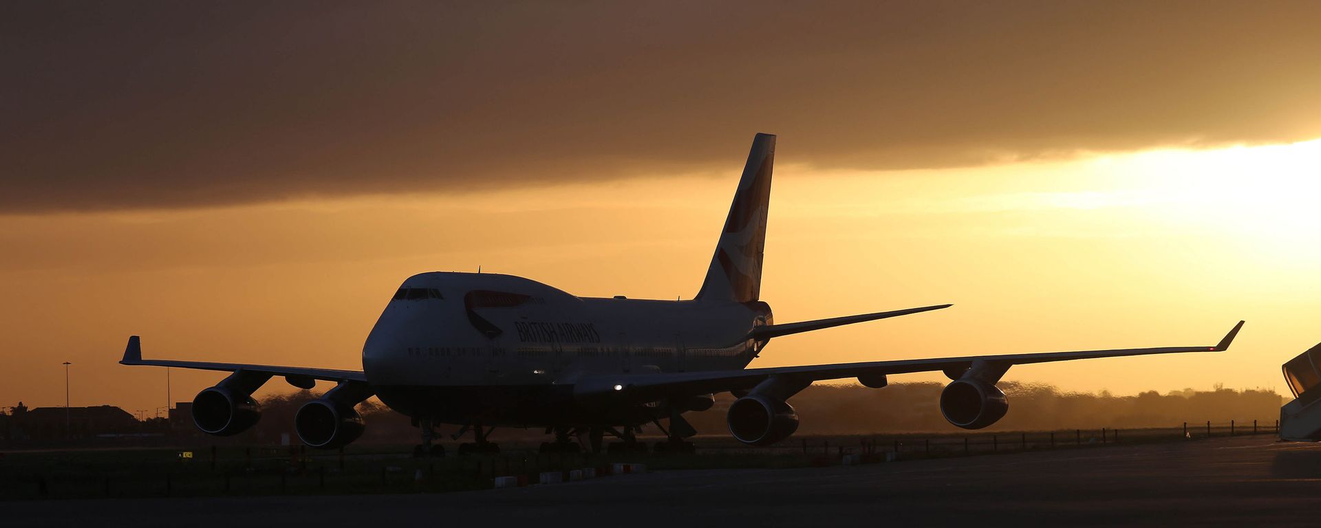  The sun sets on the Boeing 747 - Sputnik International, 1920, 06.12.2022