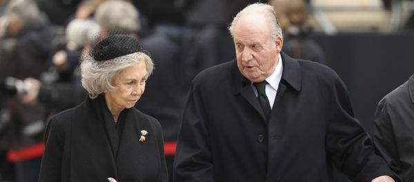  In this Saturday, May 4, 2019 file photo, Spain's emeritus King Juan Carlos, right, and emeritus Queen Sofia leave the Notre Dame cathedral after attending at the funeral of the Grand Duke Jean of Luxembourg, in Luxembourg.  - Sputnik International