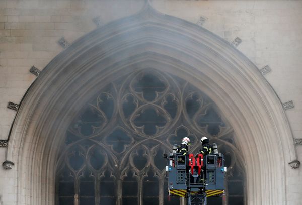 French Police Detain Migrant Volunteer Over Nantes Cathedral Fire, Reports Suggest - Sputnik International
