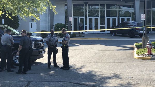 Police presence after a stabbing incident at Grove Covenant Church in Chantilly, Virginia - Sputnik International