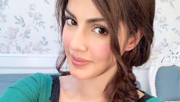 Bollywood Star Rhea Chakraborty - Sputnik International