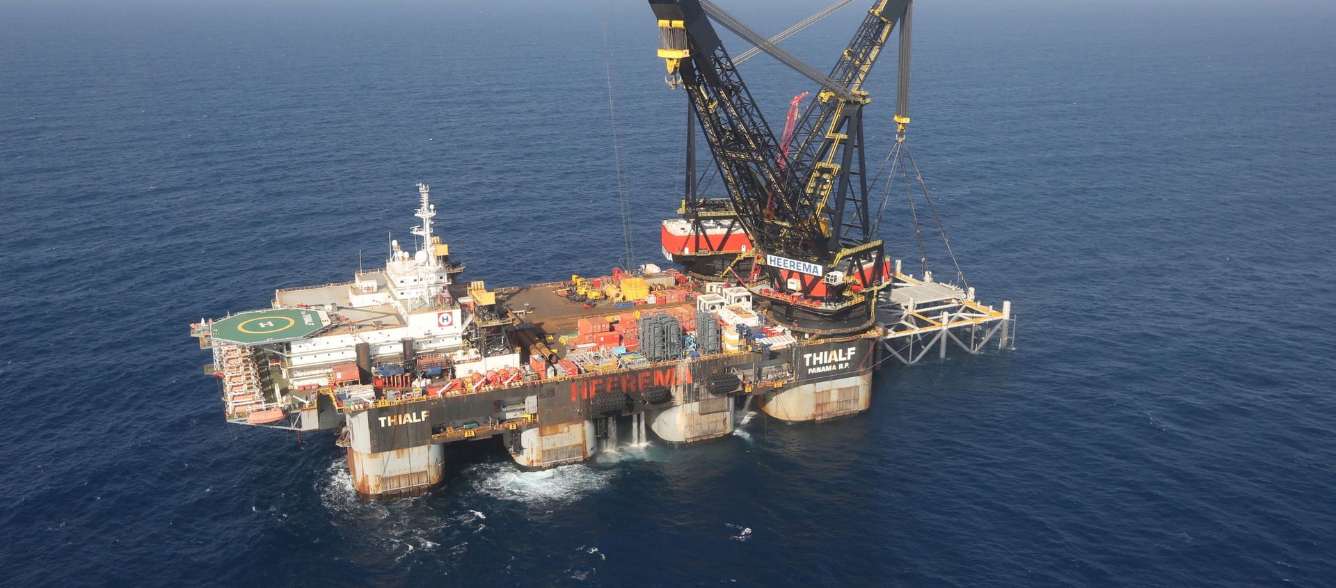 An aerial view shows the foundation platform of Leviathan natural gas field, in the Mediterranean Sea, off the coast of Haifa, Israel on 31 January 2019 An aerial view shows the foundation platform of Leviathan natural gas field, in the Mediterranean Sea, off the coast of Haifa, Israel on 31 January 2019 - Sputnik International, 1920, 22.07.2020