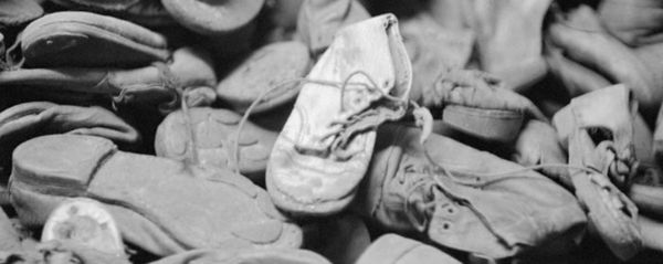 Officials Uncover Inscriptions Inside Shoes Belonging to Children Sent to Auschwitz Officials Uncover Inscriptions Inside Shoes Belonging to Children Sent to Auschwitz - Sputnik International