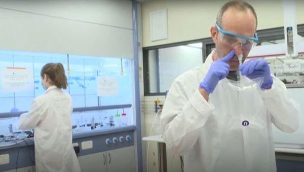 An Israeli company is developing a coronavirus breathalyser test that gives results in 30 seconds, billing it as a front line tool that can help restore a sense of normalcy during the pandemic. - Sputnik International