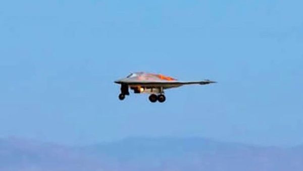 RQ-170 Sentinel photographed landing at United States Air Force Plant 42 in Palmdale, California.  - Sputnik International