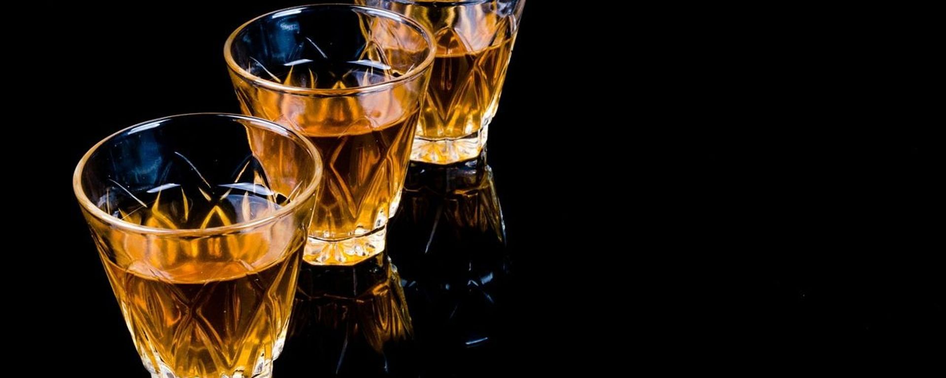 Liquor Liquor - Sputnik International, 1920, 02.02.2021