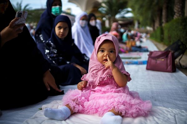 Muslims Celebrate Eid al-Adha in Russia and Around Globe Despite Pandemic Muslims Celebrate Eid al-Adha in Russia and Around Globe Despite Pandemic - Sputnik International