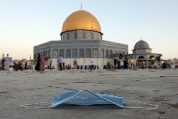 Muslims Celebrate Eid al-Adha in Russia and Around Globe Despite Pandemic Muslims Celebrate Eid al-Adha in Russia and Around Globe Despite Pandemic - Sputnik International