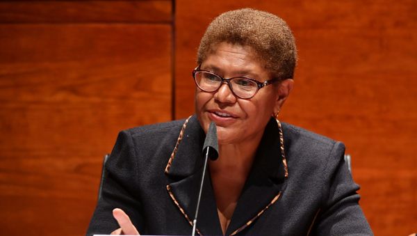 Rep. Karen Bass (D-CA) speaks on Capitol Hill in Washington, U.S.,  June 17, 2020. - Sputnik International