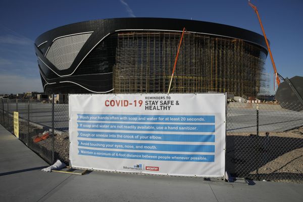 Las Vegas Gets US$2Bln Raiders NFL Stadium Boost After ‘Financial Disaster’ of COVID-19 Las Vegas Gets US$2Bln Raiders NFL Stadium Boost After ‘Financial Disaster’ of COVID-19 - Sputnik International