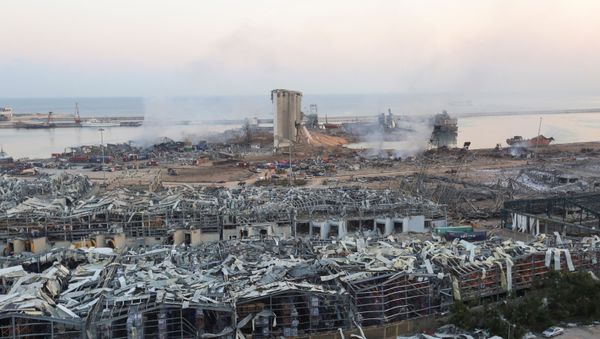 A general view shows the aftermath at the site of Tuesday's blast in Beirut's port area, Lebanon August 5, 2020 A general view shows the aftermath at the site of Tuesday's blast in Beirut's port area, Lebanon August 5, 2020 - Sputnik International