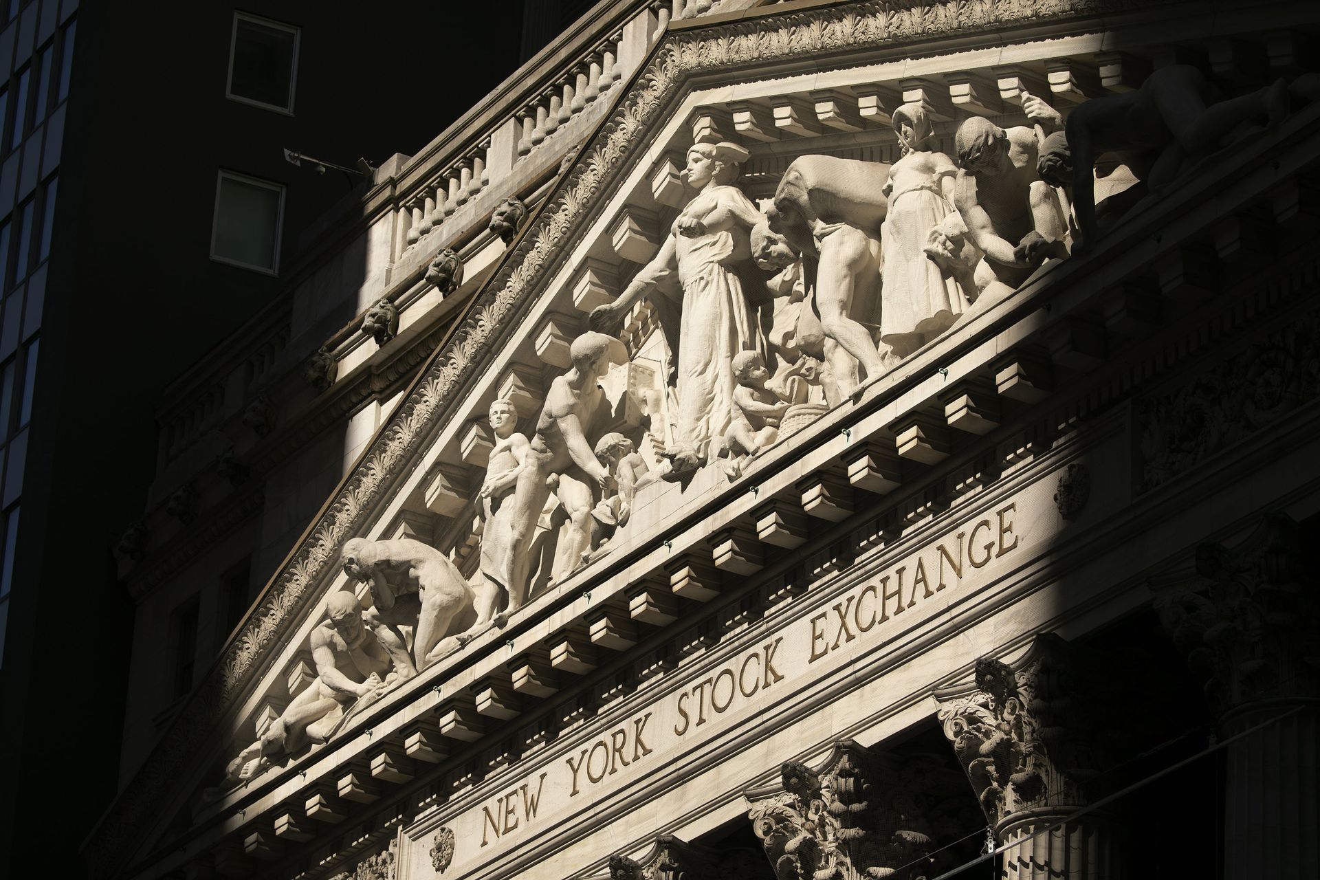 The New York Stock Exchange is shown, Tuesday, July 21, 2020. The New York Stock Exchange is shown, Tuesday, July 21, 2020. - Sputnik International, 1920, 07.10.2021