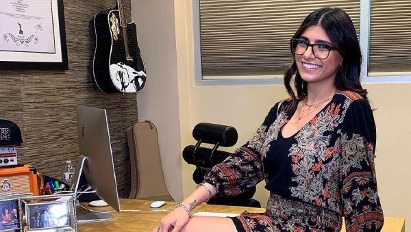 Mia Khalifa - Sputnik International