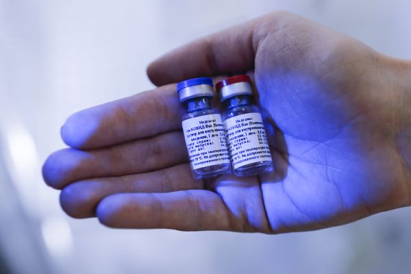 Countries Around the World Express Interest in First COVID-19 Vaccine Developed in Russia - Sputnik International