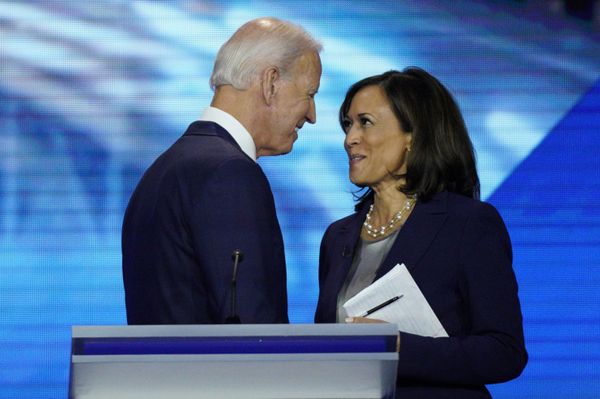 'Empty Shell and Power-Hungry Politician': Report Suggests Trump Campaign's Biden-Harris 'Playbook' - Sputnik International