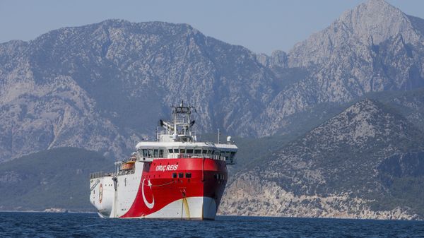 Turkey's research vessel, Oruc Reis, anchored off the coast of Antalya on the Mediterranean, Turkey, Friday, 24 July 2020. - Sputnik International