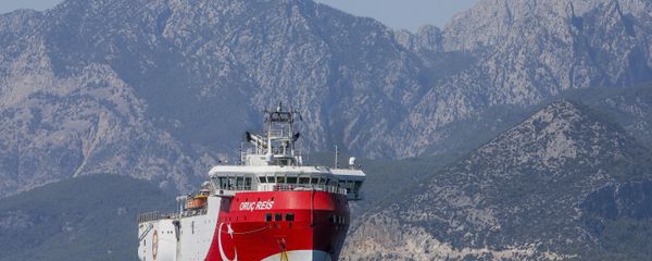 Turkey's research vessel, Oruc Reis, anchored off the coast of Antalya on the Mediterranean, Turkey, Friday, 24 July 2020. - Sputnik International