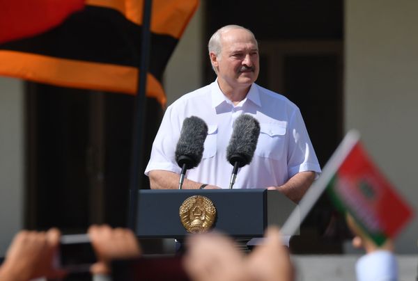 Lukashenko: Belarus, Russia Could Unite Troops in Case of Threat on Western Border Lukashenko: Belarus, Russia Could Unite Troops in Case of Threat on Western Border - Sputnik International