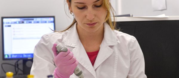 A scientist works inside a laboratory of the Gamaleya Research Institute of Epidemiology and Microbiology during the production and laboratory testing of a vaccine against the coronavirus disease (COVID-19), in Moscow, Russia A scientist works inside a laboratory of the Gamaleya Research Institute of Epidemiology and Microbiology during the production and laboratory testing of a vaccine against the coronavirus disease (COVID-19), in Moscow, Russia - Sputnik International