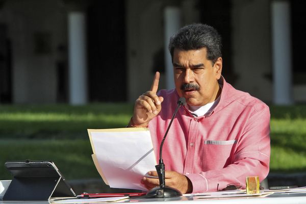 Attack on Venezuela Refineries a Playbook US Regime Change Scenario, Political Experts Say Attack on Venezuela Refineries a Playbook US Regime Change Scenario, Political Experts Say - Sputnik International