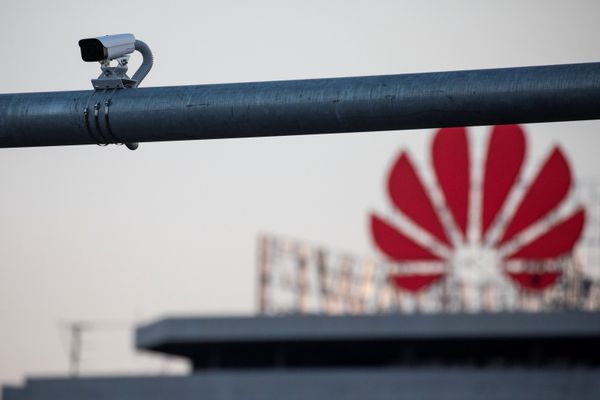 Shockwave of US' Huawei Ban Hits Technology Sector - Sputnik International