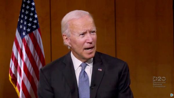 U.S. Democratic presidential candidate Joe Biden speaks to people about healthcare during the virtual 2020 Democratic National Convention as participants from across the country are hosted over video links from the originally planned site of the convention in Milwaukee, Wisconsin, U.S. August 18, 2020. - Sputnik International