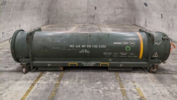 Photo captures the live, but unarmed missile discovered August 14 at Florida's Lakeland Linder International Airport. The munition prompted a portion of the airport to shutter for a period of roughly four hours while emergency responders worked to safely relocate the projectile to a storage facility. - Sputnik International