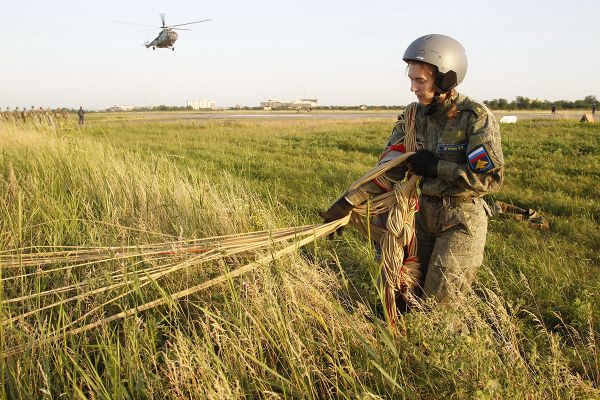 In Love With the Sky: Russian Female Pilots Prepare for Future Flights In Love With the Sky: Russian Female Pilots Prepare for Future Flights - Sputnik International