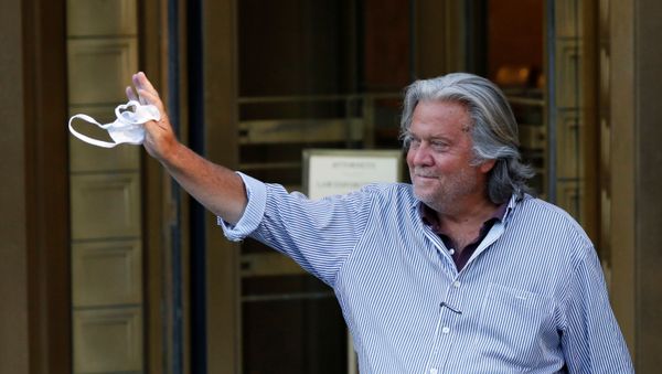 Former White House Chief Strategist Steve Bannon exits the Manhattan Federal Court, following his arraignment hearing for conspiracy to commit wire fraud and conspiracy to commit money laundering, in the Manhattan borough of New York City, New York, U.S. August 20, 2020 - Sputnik International