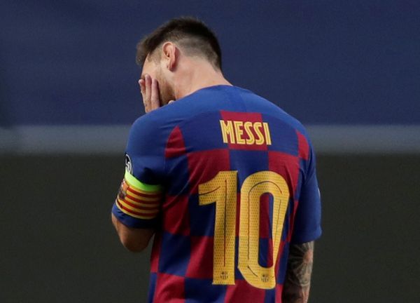 Manchester City Boss ‘Pep’ Guardiola Reportedly Urges Lionel Messi to Stay with FC Barcelona - Sputnik International
