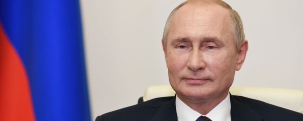 Russian President Vladimir Putin holds a video conference meeting with graduates of the Management Personnel Pool programme Russian President Vladimir Putin holds a video conference meeting with graduates of the Management Personnel Pool programme - Sputnik International