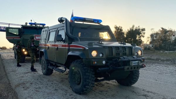 Russian military police patrol in Idlib, Syria - Sputnik International