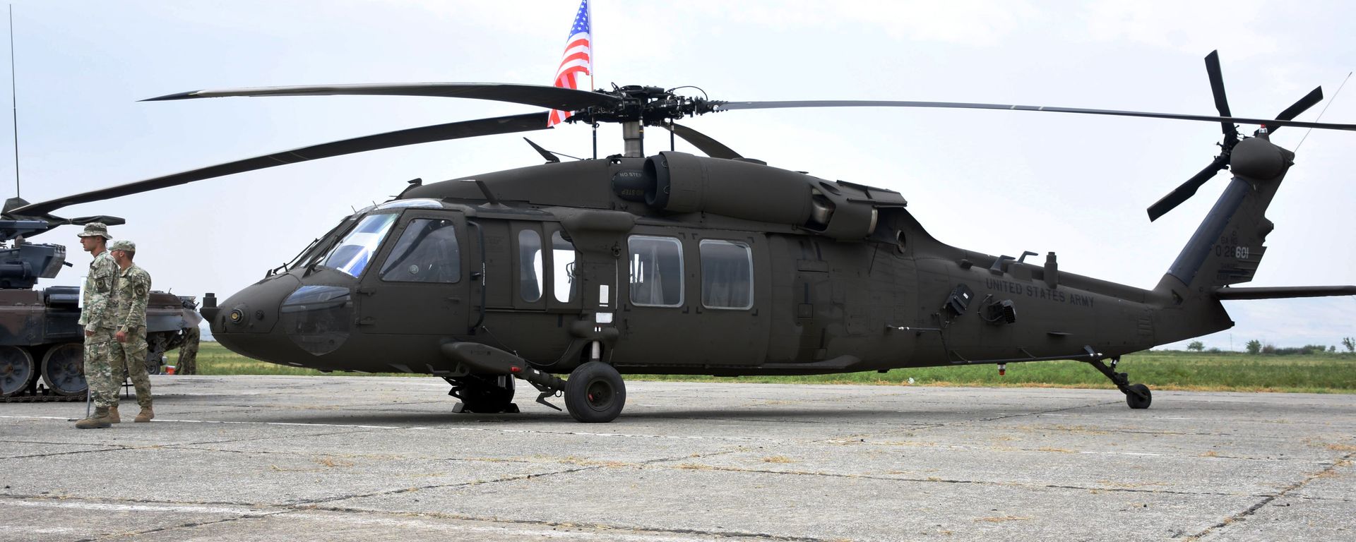 American battle helicopter Sikorsky UH-60 Black Hawk during NATO military drills in Georgia - Sputnik International, 1920, 21.05.2023