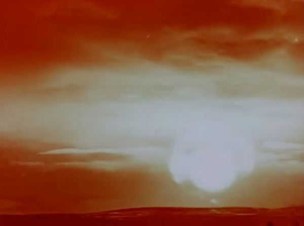 Made in USSR:  Freshly-Declassified Pictures of Most Powerful Thermonuclear Bomb Test in History - Sputnik International