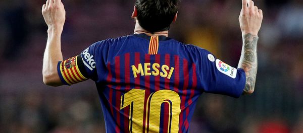 Barcelona's Lionel Messi celebrates scoring their third goal on 18 August 2018  - Sputnik International