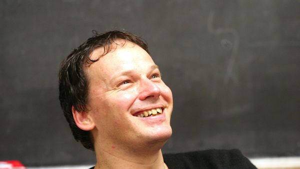 David Graeber, associate professor of anthropology at Yale University is shown during class Oct. 12. 2005 in New Haven, Conn.  - Sputnik International