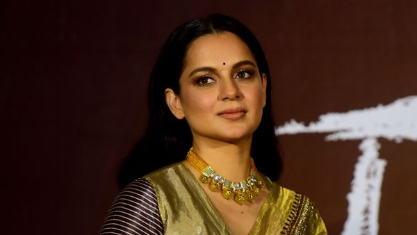 Bollywood actor Kangana Ranaut poses for photographs during the trailer launch of the upcoming sports drama Hindi film ‘Panga’ in Mumbai on December 23, 2019.  - Sputnik International