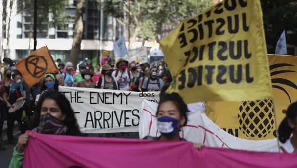 Demonstrators during an Extinction Rebellion protest near the Home Office in central London, Friday Sept. 4, 2020. - Sputnik International