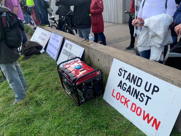 'Awful Lot of Fear-Mongering': Scotland Joins Anti-Lockdown Movement Sweeping Europe - Photos - Sputnik International
