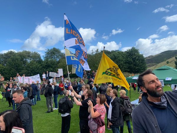 'Awful Lot of Fear-Mongering': Scotland Joins Anti-Lockdown Movement Sweeping Europe - Photos - Sputnik International