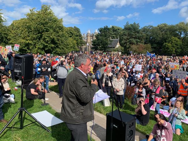 'Awful Lot of Fear-Mongering': Scotland Joins Anti-Lockdown Movement Sweeping Europe - Photos - Sputnik International