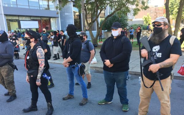 Hundreds of Protesters Gather in Louisville - Sputnik International