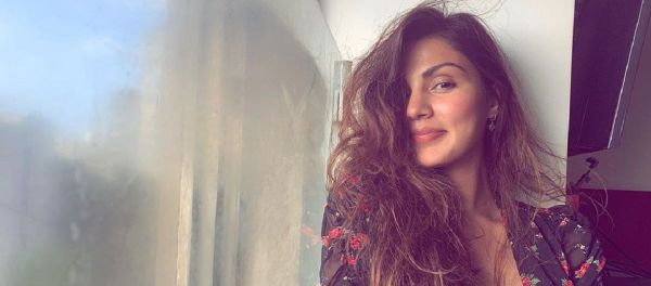 Rhea Chakraborty  - Sputnik International