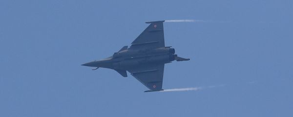 A Rafale fighter jet flies during its induction ceremony at an air force station in Ambala, India, September 10, 2020. A Rafale fighter jet flies during its induction ceremony at an air force station in Ambala, India, September 10, 2020. - Sputnik International