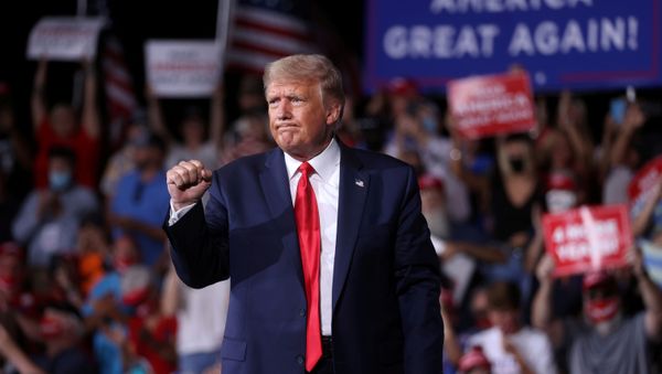 U.S. President Donald Trump concludes a campaign rally at Smith Reynolds Regional Airport in Winston-Salem, North Carolina, U.S., September 8, 2020 - Sputnik International