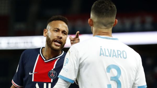 Soccer Football - Ligue 1 - Paris St Germain v Olympique de Marseille - Parc des Princes, Paris, France - September 13, 2020  Paris St Germain's Neymar clashes with Olympique de Marseille's Alvaro Gonzalez  - Sputnik International